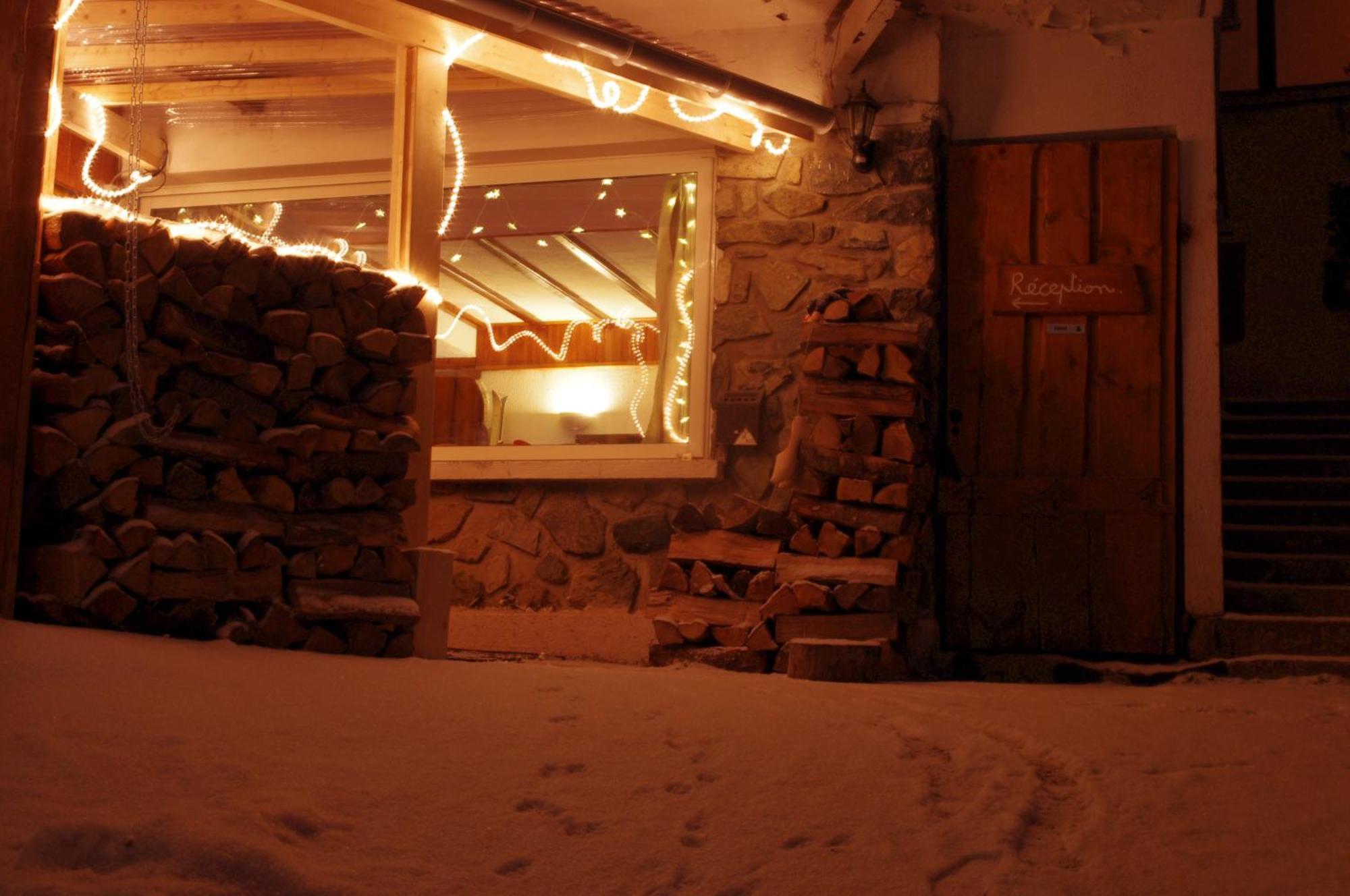 Auberge Restaurant Du Virage Chamrousse Eksteriør billede