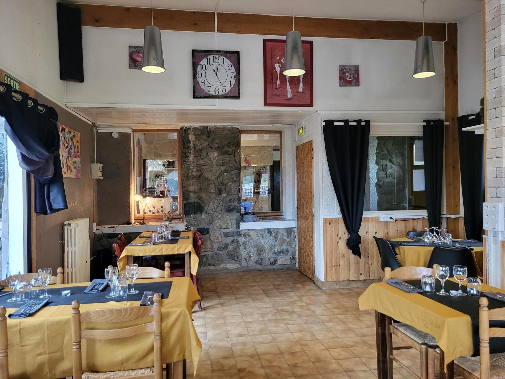 Auberge Restaurant Du Virage Chamrousse Eksteriør billede