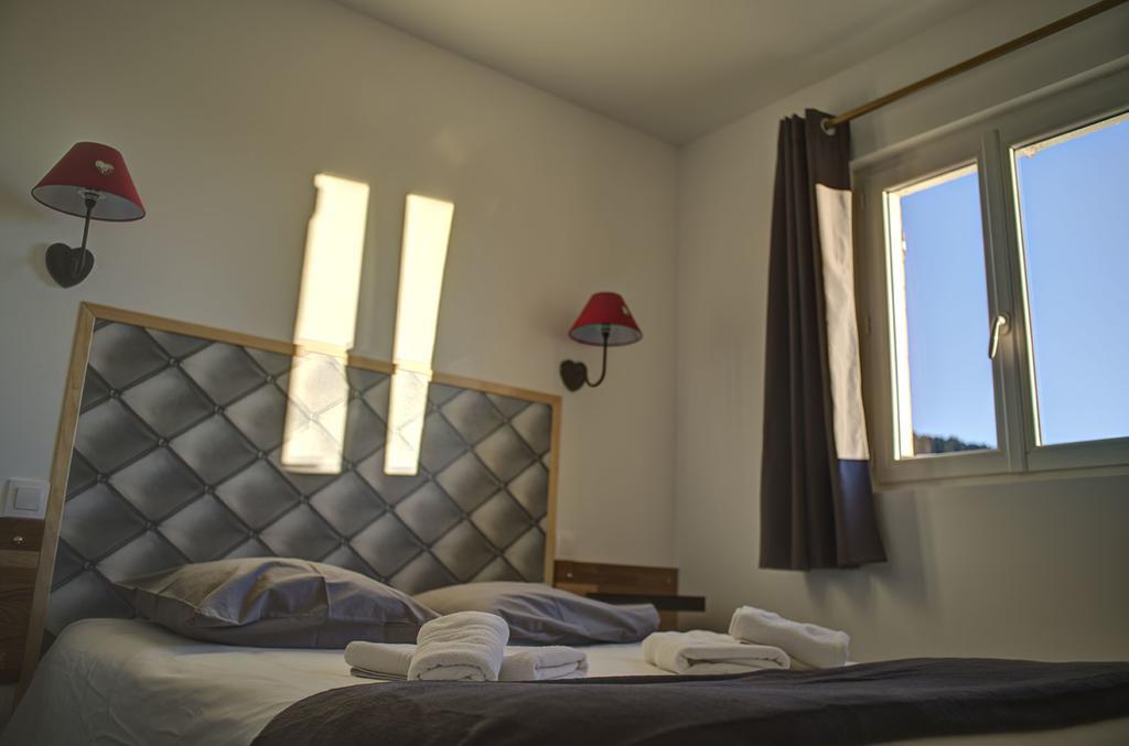 Auberge Restaurant Du Virage Chamrousse Eksteriør billede